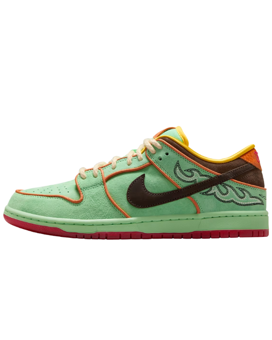 SB Dunk Low Rodeo