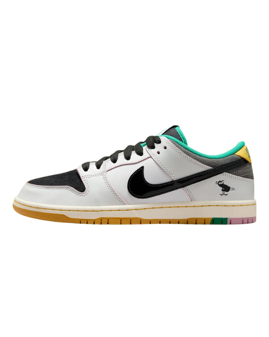 SB Dunk Low CESF