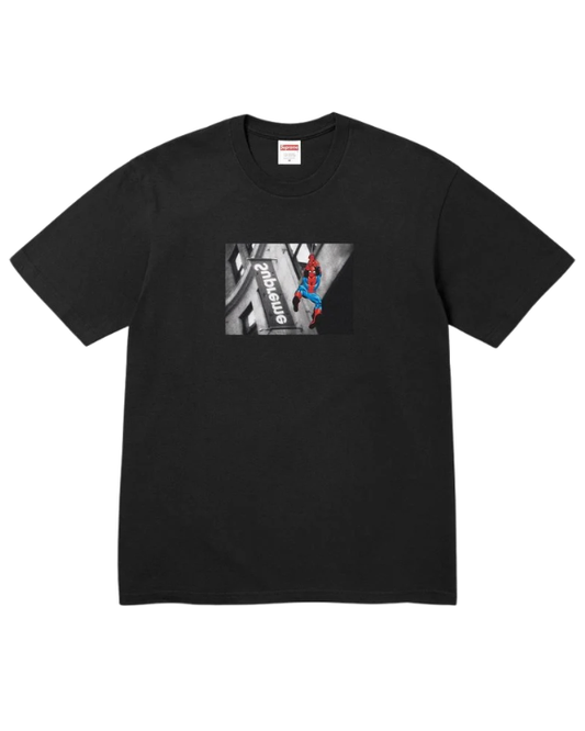 Supreme Spider-Man Tee Black camiseta streetwear con gráfico frontal de Spider-Man